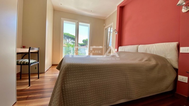 彼得拉桑塔别墅